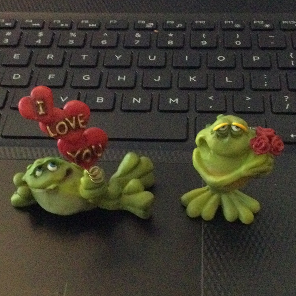 3 for $30 item - Russ Douglas Frog Figures